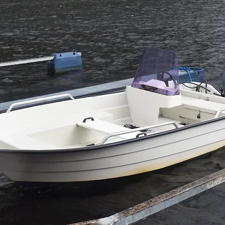 Seaside Serenity In Leirvik-by Traum * Bø