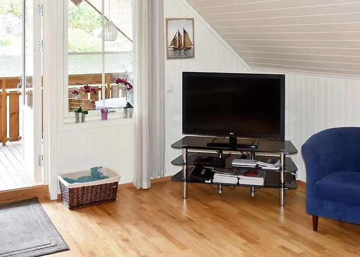Tatil Evi Seaside Serenity In Leirvik-by Traum Bø