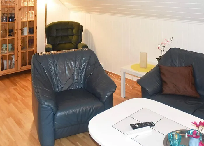 Seaside Serenity In Leirvik-by Traum Bø