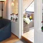 4 Star Holiday Home In Leirvik I Sogn *